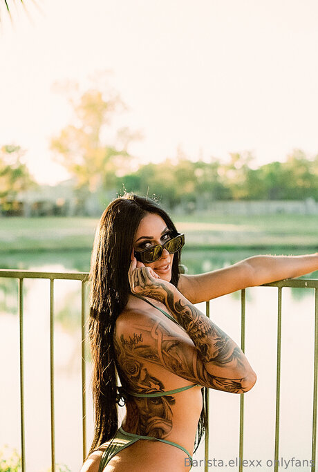 laurelemonique sex star photo