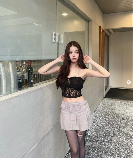 amberrllo pornstar art photos