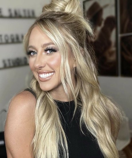 Brittany Lynne pornstar high quality pics