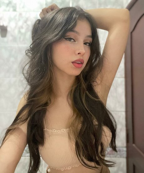 Eva Partis pornstar sexy pictures