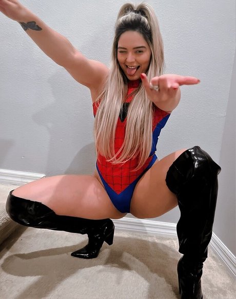 Tay Conti model erotic image