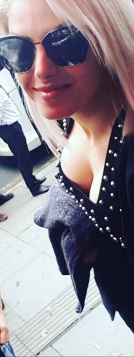 ebony teen onlyfans top pic