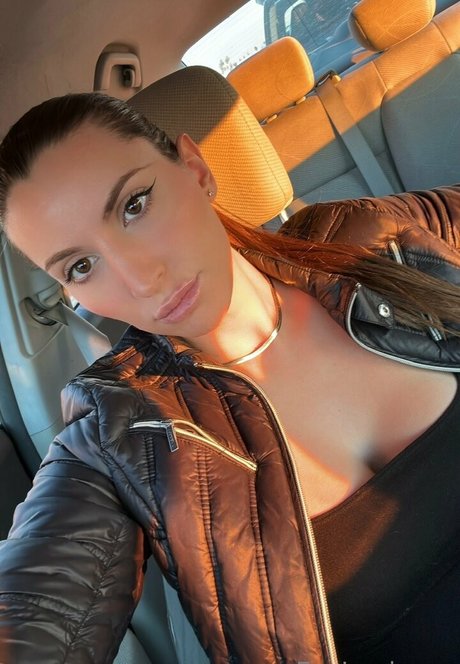 evalord sexy pornstar img