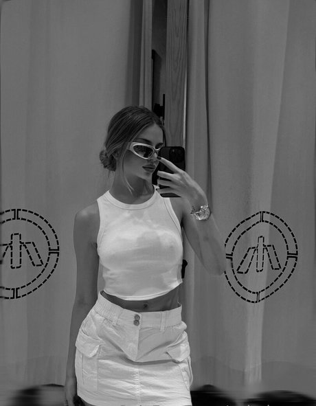 valeriya ya pornstar top pics