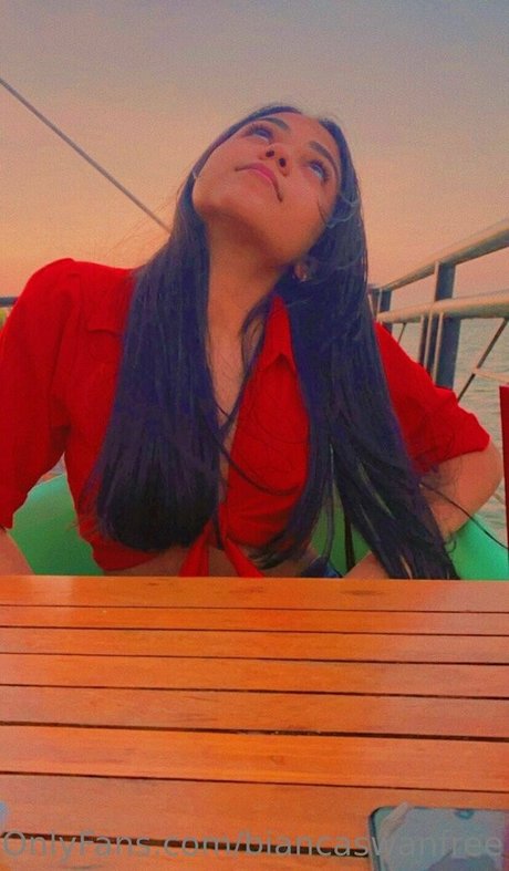 biancaswanfree beautiful model img