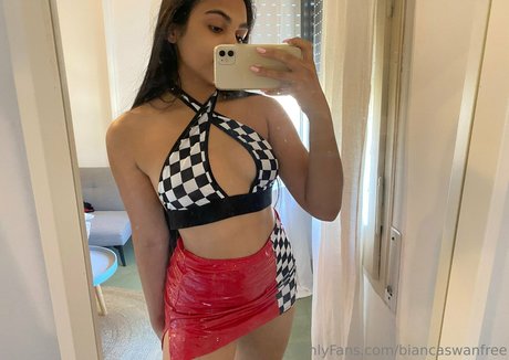 biancaswanfree perfect pornstar image