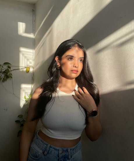 Aarushi Abrol pornstar sex image