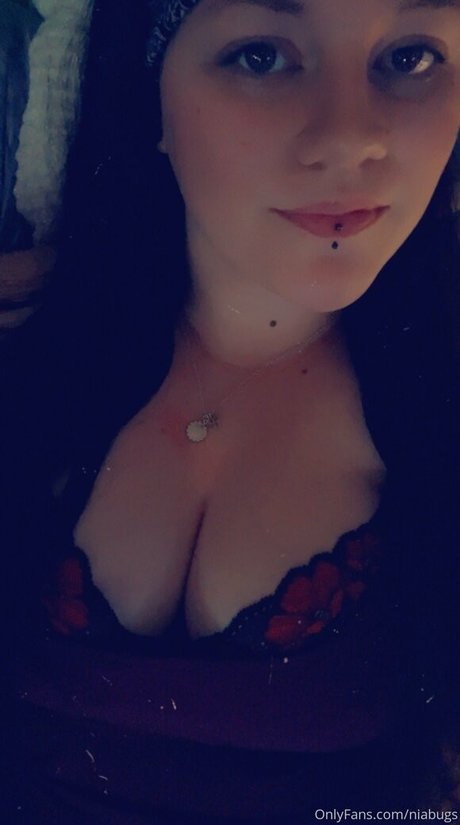 niabugs perfect actress pics