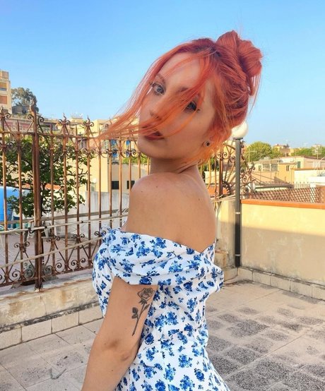 Mona Schon nude pornstar pic