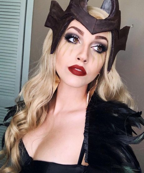 Mona Schon hd star galleries