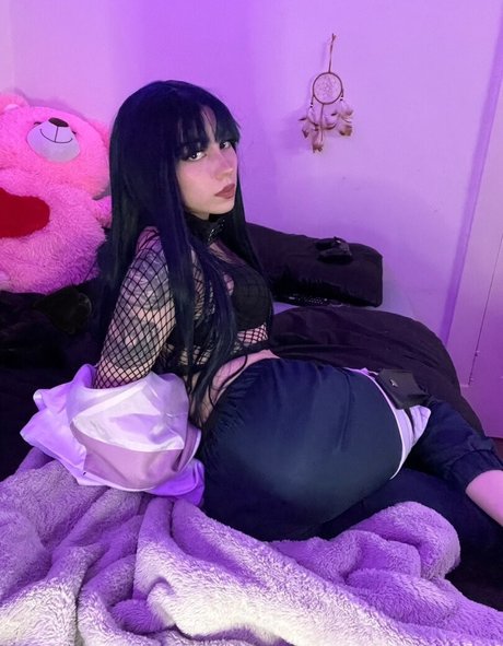 Gianna Hades adult model galleries