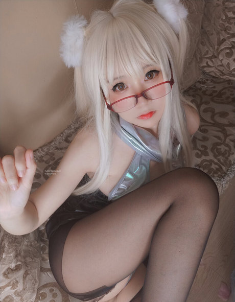 YaoYaoQwQ nice model picture