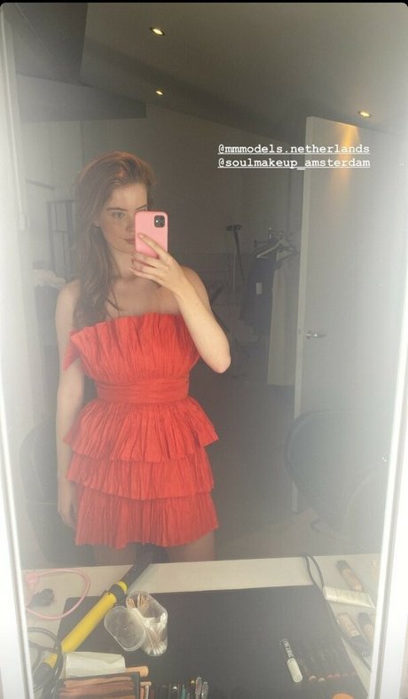 Benthe Ten Broek star high quality archive