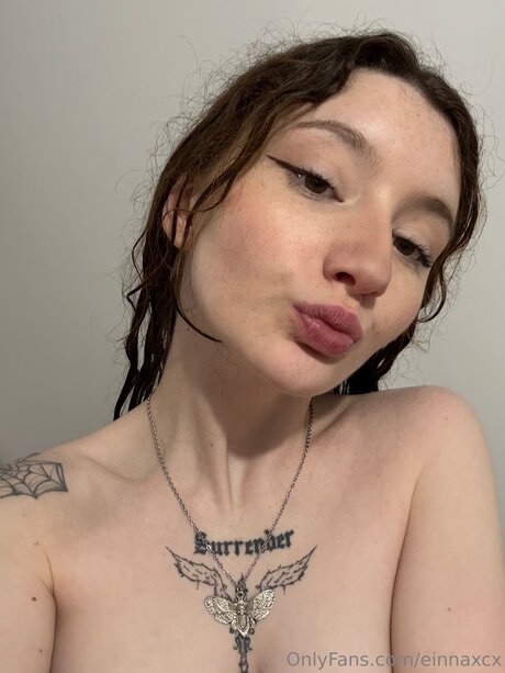 Einnaxcx naked pornstar archive