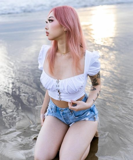 Sharon zxt star erotic picture