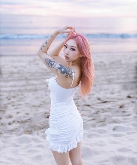 Sharon zxt perfect actress img