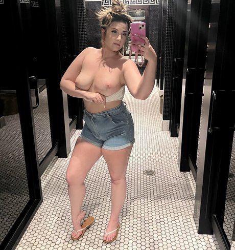 Dolly Mattel model porn image