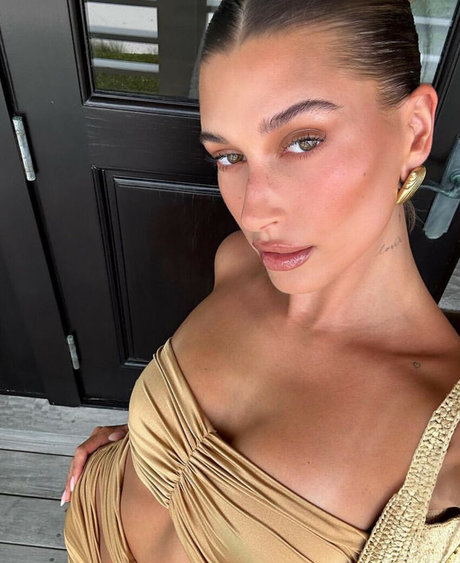 Hailey Baldwin Bieber perfect pornstar archive