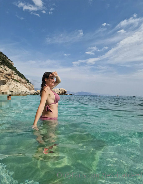 Damdamlive pornstar art pics