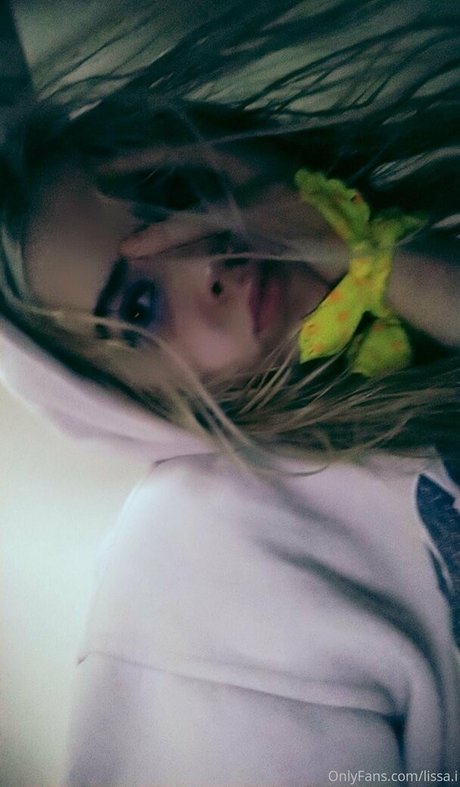 Lissaviip free model images