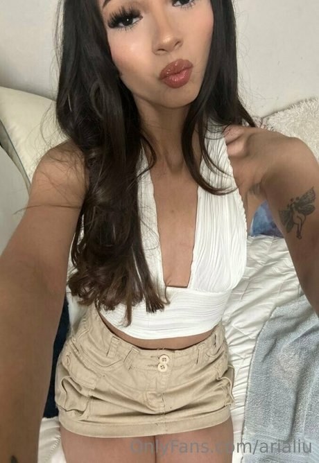 ariiadams nude star pictures