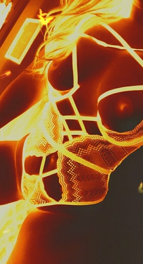 mtnmermaid free actress picture