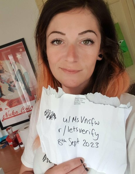 MsVnsfw model pretty pic