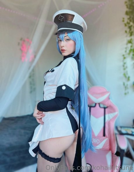 kohaikitsune nudes model img