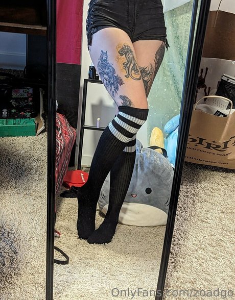 zoadgo model pornographic pic