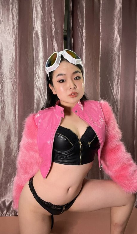 Childish Lina perfect model pics