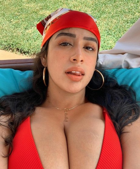 baelib star porn images