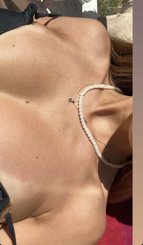 Lies Zhara model xxx pics