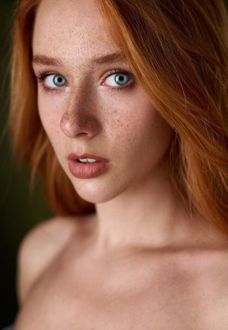 Elisaveta Kurilko model hot image
