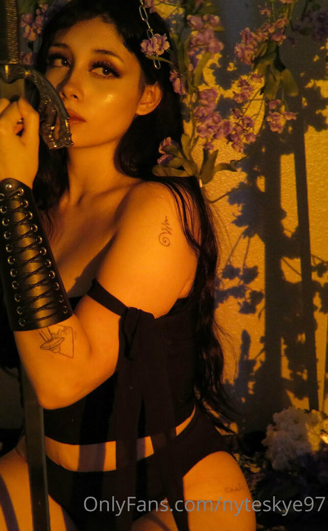 vixyn97 hot pornstar photo