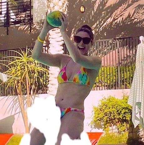 Kira Kosarin pornstar nudes photo