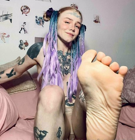 lucy stardust porn model gallery