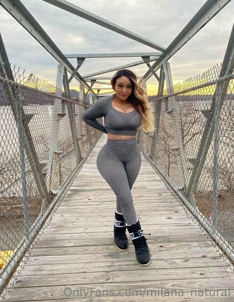 milana natural model perfect galleries