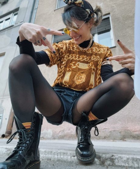 Ohnips pretty star pic