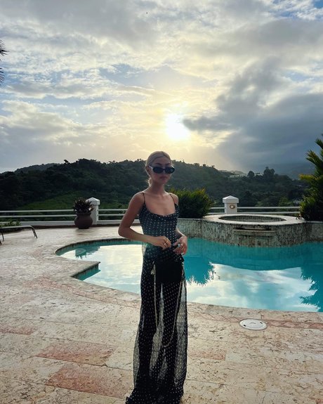 LilyMayMac top star images