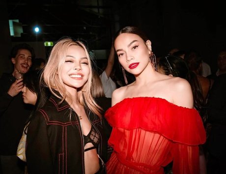 LilyMayMac pornstar hd pics