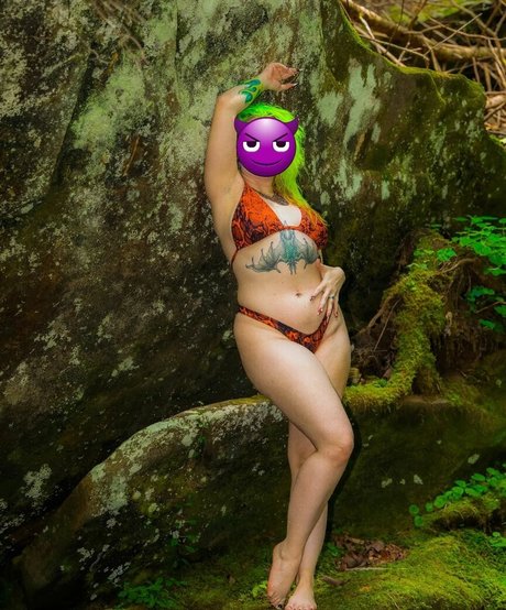 Abadon model nudes photo