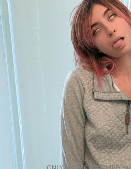Lizmreow sex pornstar photo