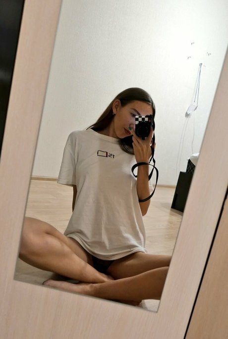 game of self naked actress images