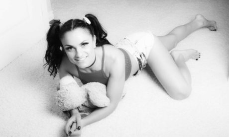 Thunder Rosa hot actress galleries