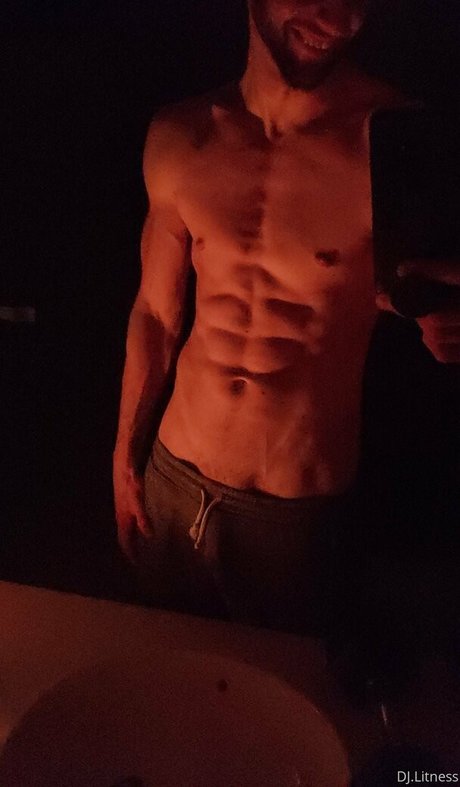 dj litness sexy model image