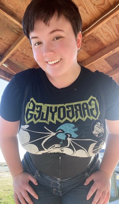 vixenshelbyfree nudes model image