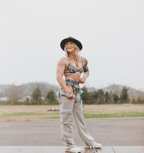Josie Hamming star best image