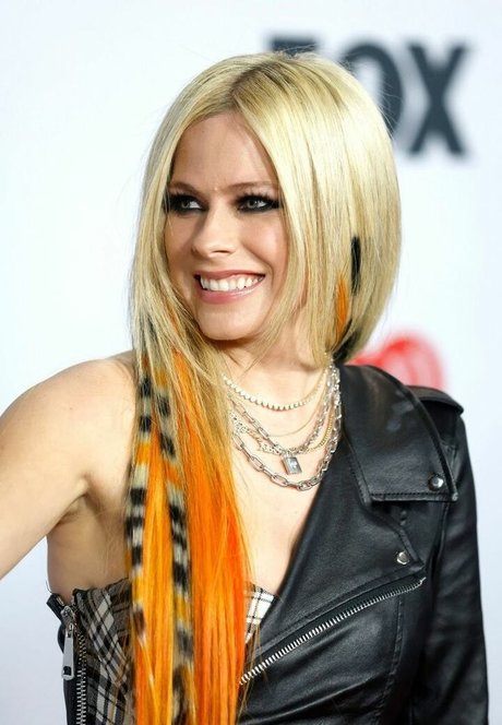 outdoor shower onlyfans porn photos