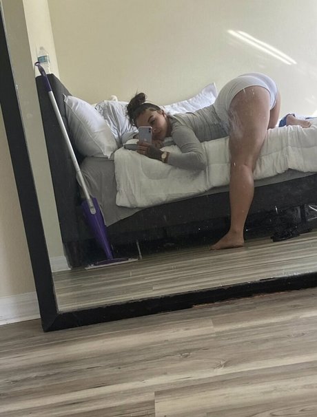 Sensei Slurpee nudes actress pictures