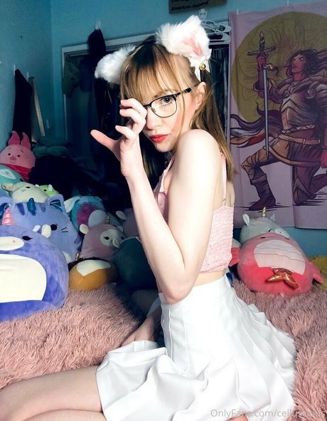 lanieluxx adult star picture